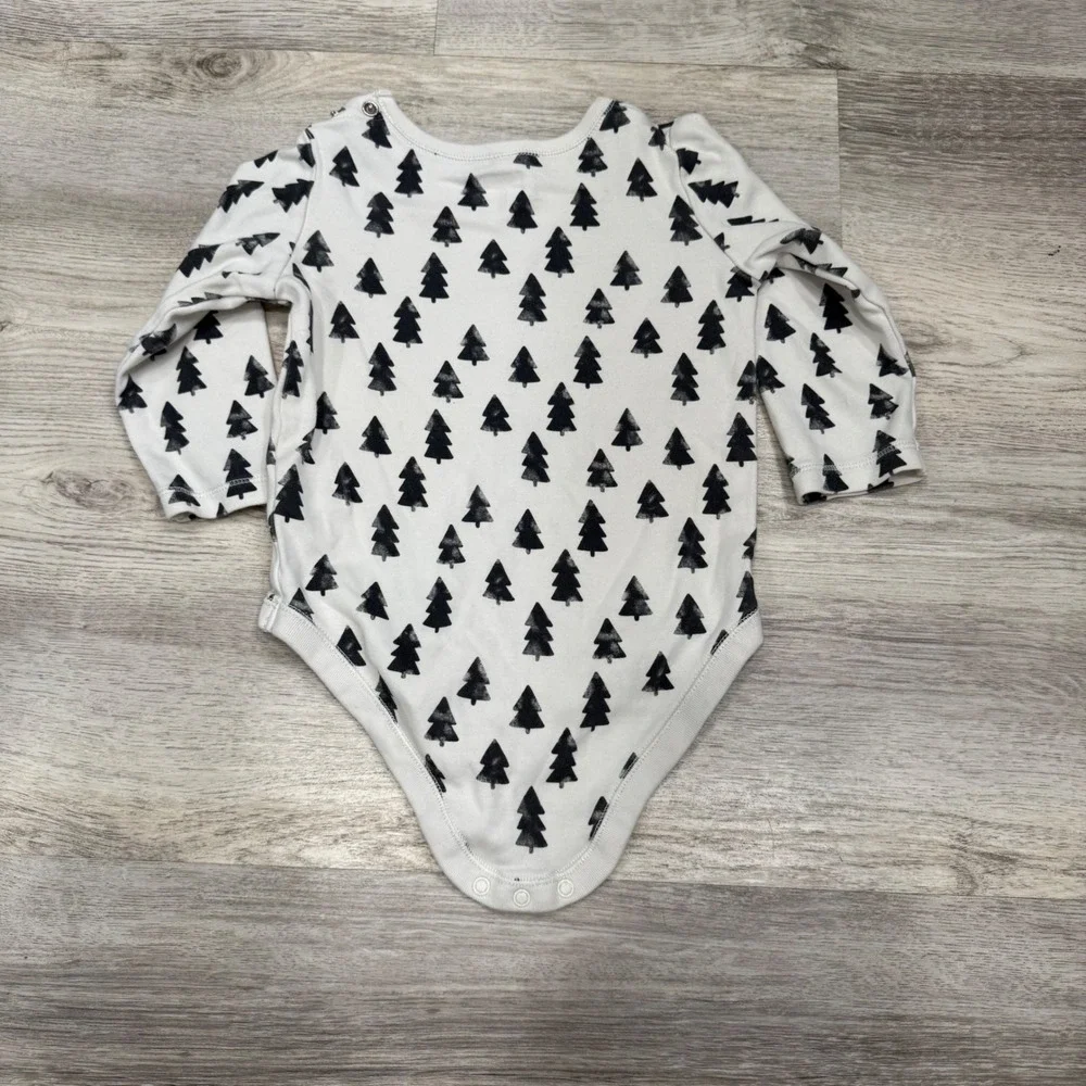 Gymboree baby bodysuit